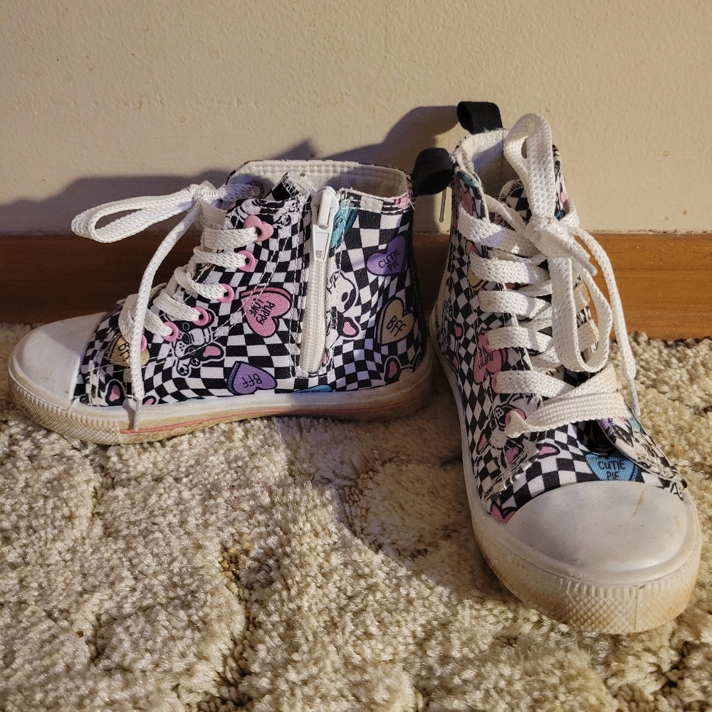 11 Girl's shoes